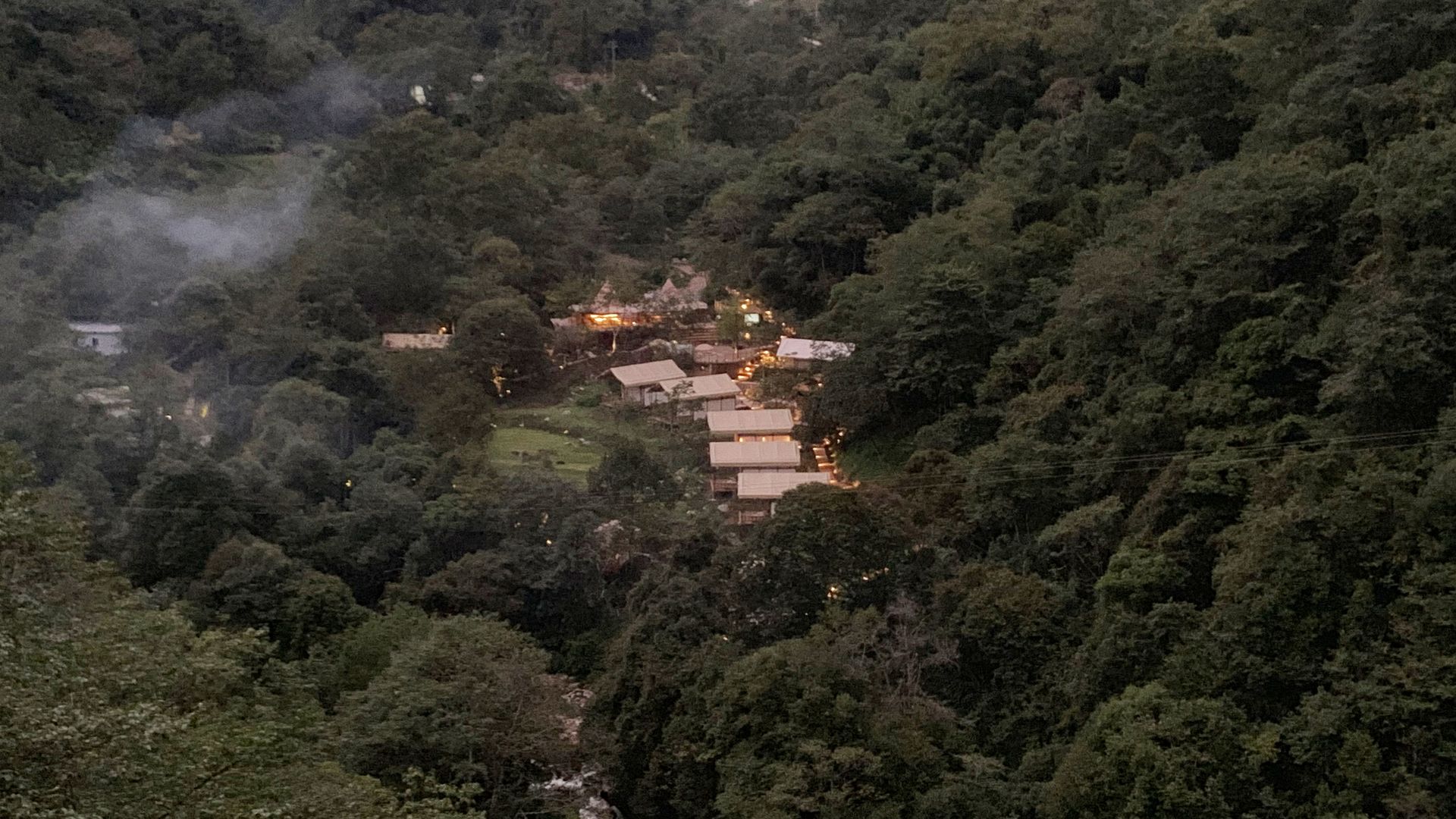 村风采