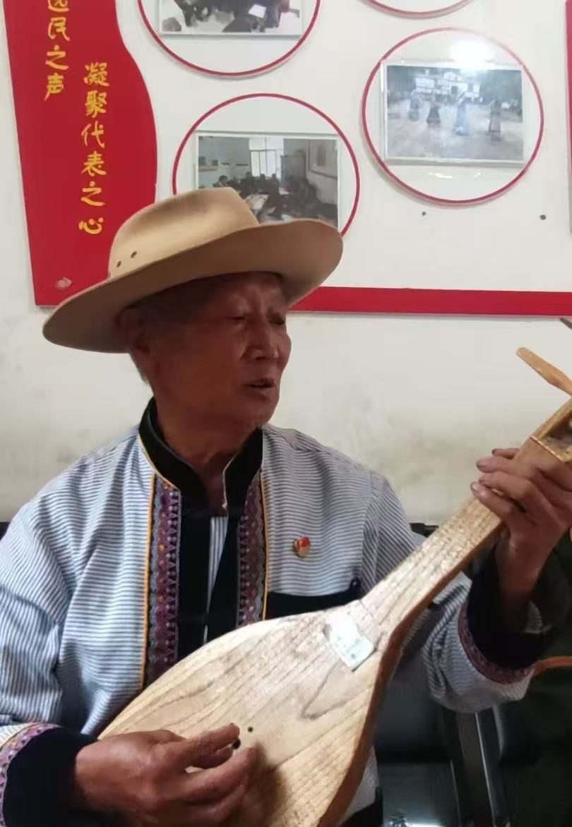 村风采
