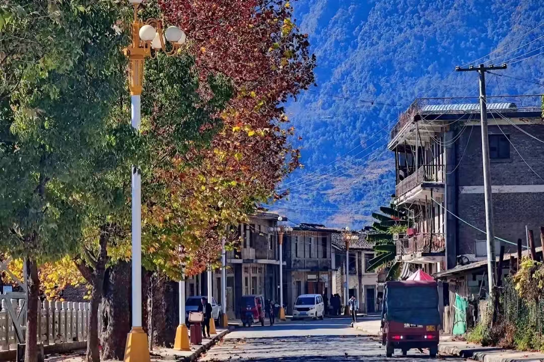 村风采